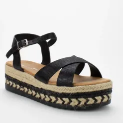 titulo del producto Sandalia Agua de Coco Megan Negra