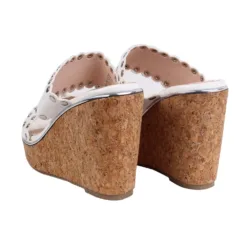 Sandalia Agua de Coco Tachas Blanca