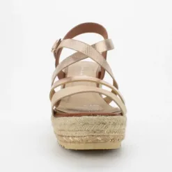 titulo del producto Sandalia Agua de Coco Calista Camel