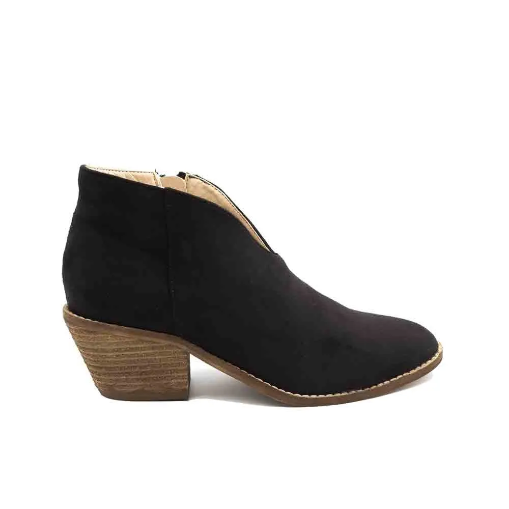 titulo del producto Botín Agua de Coco Negro